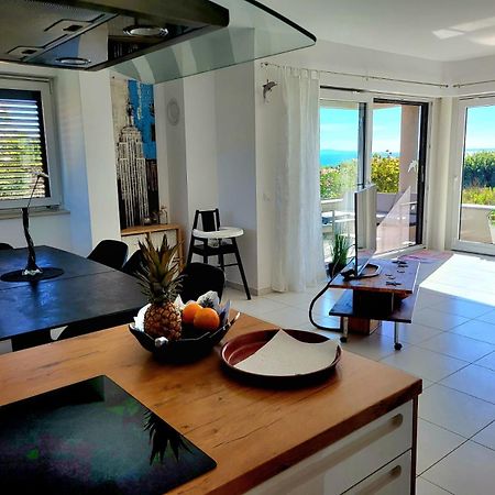 Malo Ferienvilla Privlaka, Pool, Boje, Wi-Fi, Wallbox Privlaka  Luaran gambar
